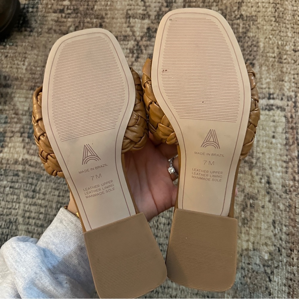 Able Brown Braided Slip On Sandals sz 7 - Picture 3 of 3